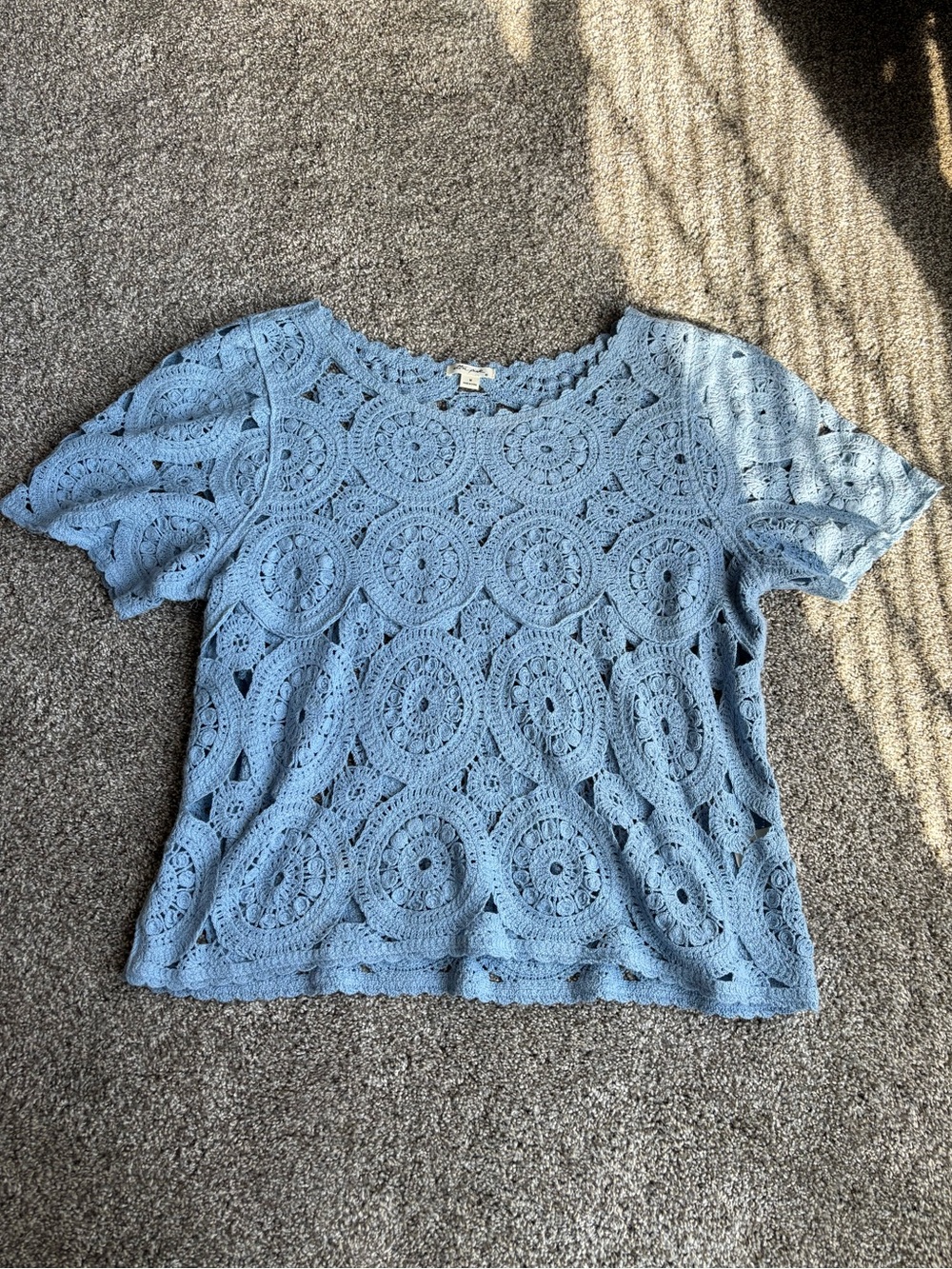 Ultra Pink Light Blue Crochet Short Sleeve Cotton Blouse